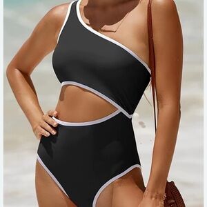 Chic Black One-Shoulder Cutout Swimsuit
